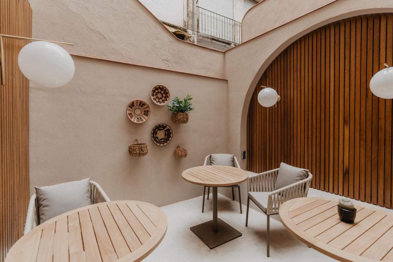Hotel Petit Luxe Terrassa Eksteriør bilde