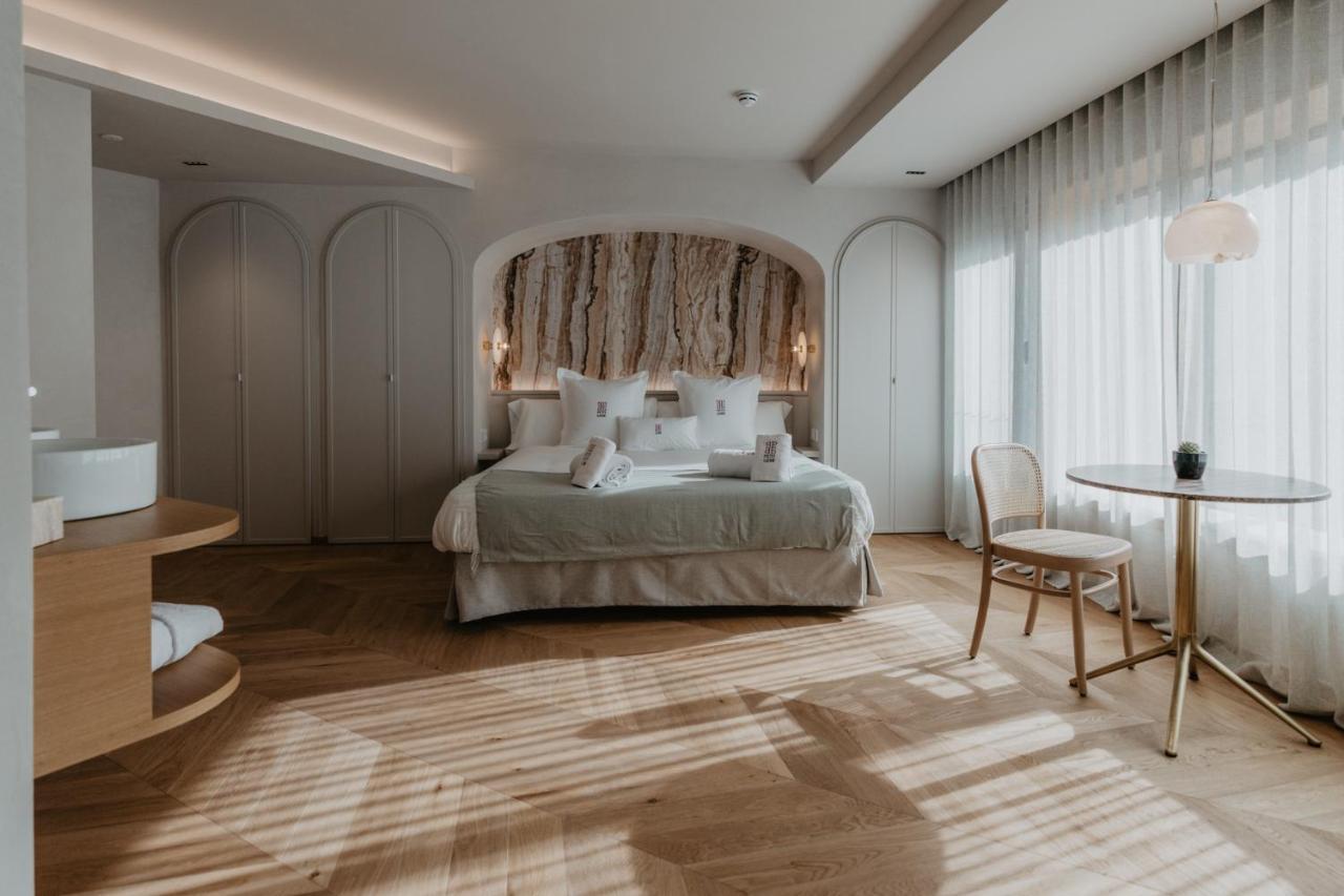 Hotel Petit Luxe Terrassa Eksteriør bilde